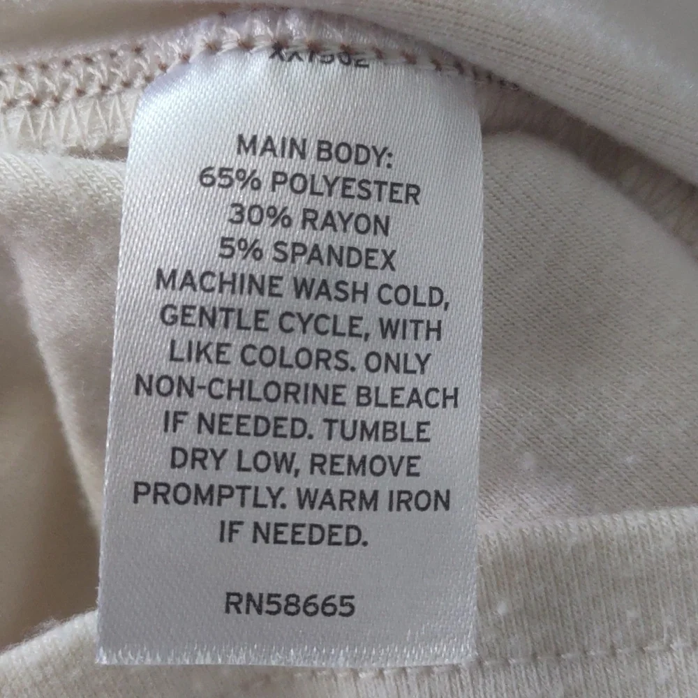 Melrose and Market Women's Long Sleeve Crewneck Top in Light Cream - Medium - Picture 6 of 7